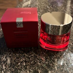 Estee Lauder Nutritious Super Pomegranate